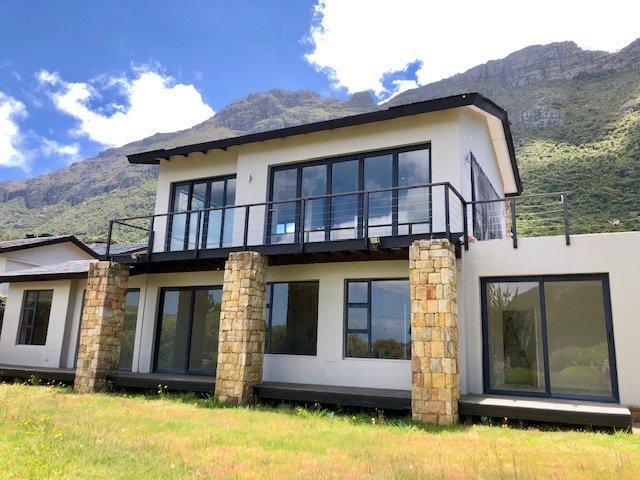 To Let 4 Bedroom Property for Rent in Hout Bay Western Cape